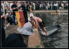 Der Wechsel der Badewannenbesetzung war am schwierigsten, da landeten etliche im Wasser.